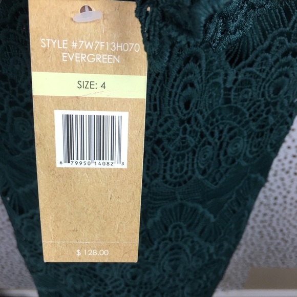 Hope & Harlow Lace Off Shoulder Shift Dress - Picture 6 of 7